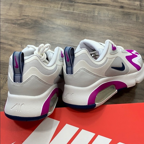 • NIKE W AIR MAX 200 running shoes - Picture 15 of 16